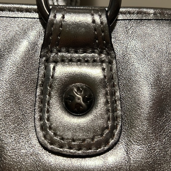 Patricia Nash Lesina Tote Discovery Antique Platinum - Picture 7 of 12
